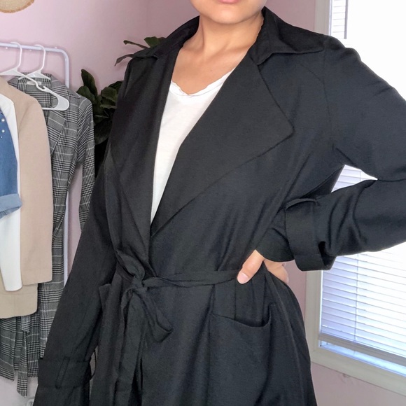 Black open self tie Jacket - Picture 3 of 6